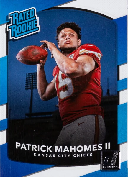 Patrick Mahomes — 2017 Donruss #327