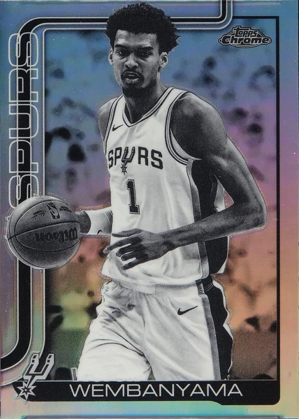 Victor Wembanyama — 2025-26 Topps Chrome #221